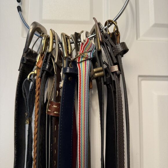 18 Vintage Women\'s Belts From the 80s and 90s Most Size 12 Good Used Condition main image 16